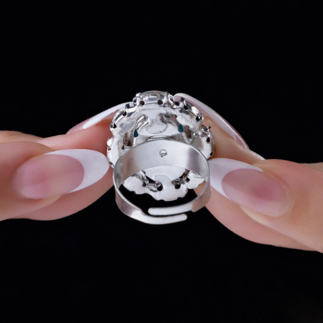 Fioré - Crystal Ring (Adjustable Size & Anti-Tarnish) - Image 3