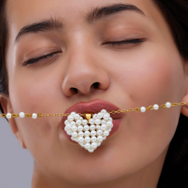 Fioré - Pearl Heart Necklace (Anti-Tarnish) - Image 2