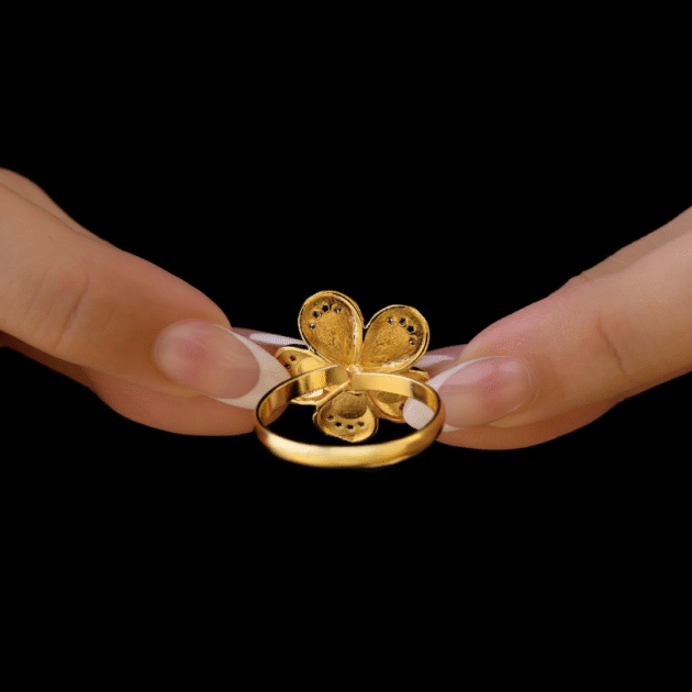 Fioré - Flower Ring (Adjustable Size & Anti-Tarnish) - Image 3
