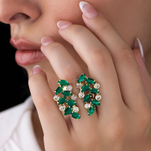 Fioré - Leafy Crystal Ring (Adjustable Size & Anti-Tarnish)
