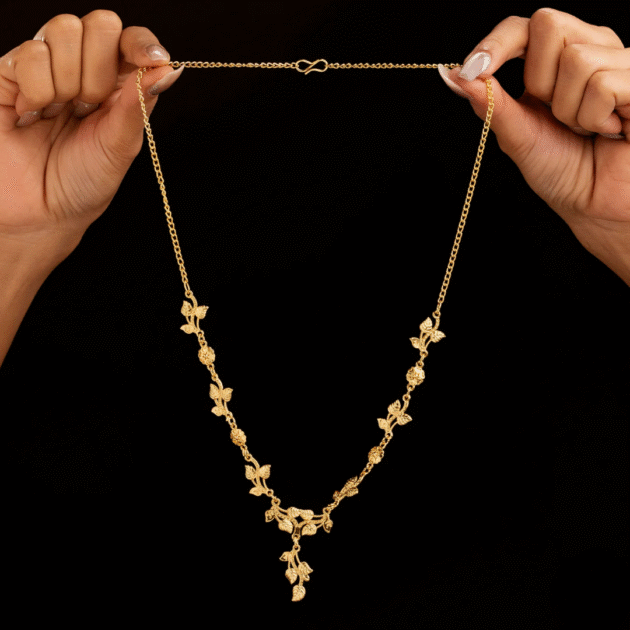 Fioré - Golden Leaves Necklace Set With Earrings (Anti-Tarnish) - Image 2